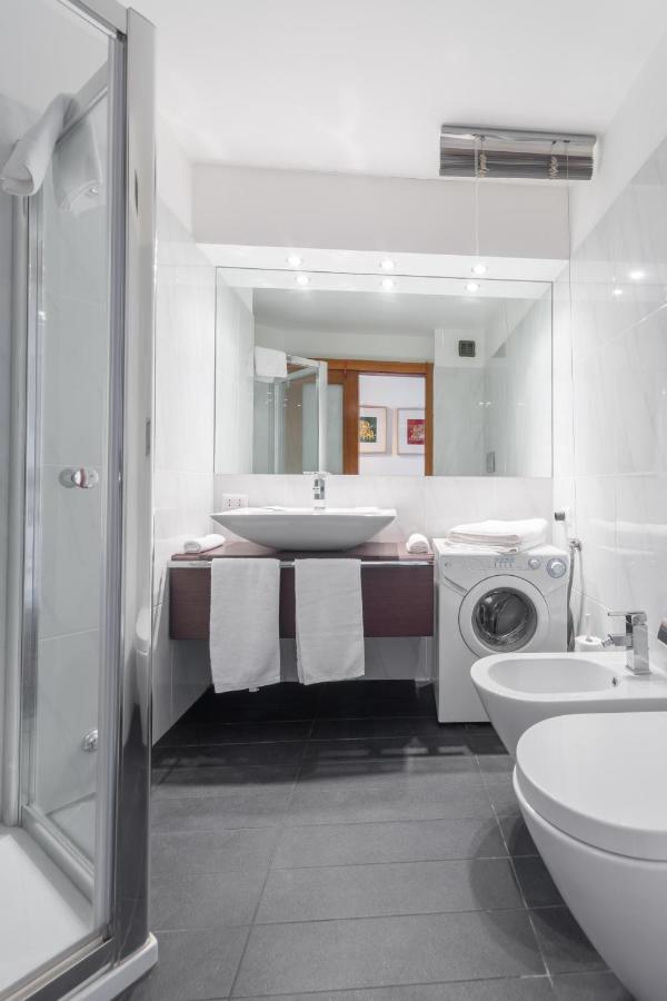 Porta Nuova 52 Apartment Milan Exterior photo